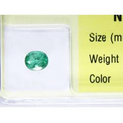 Đá quý emerald ngọc lục bảo DNLB0.56