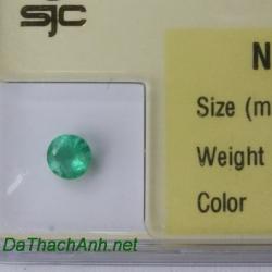 Viên đá emerald ngọc lục bảo DNLB0.32