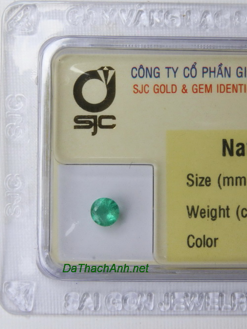 Da ngoc luc bao emerald