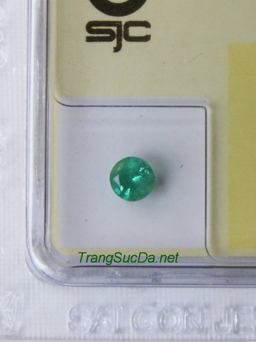 Da ngoc luc bao emerald